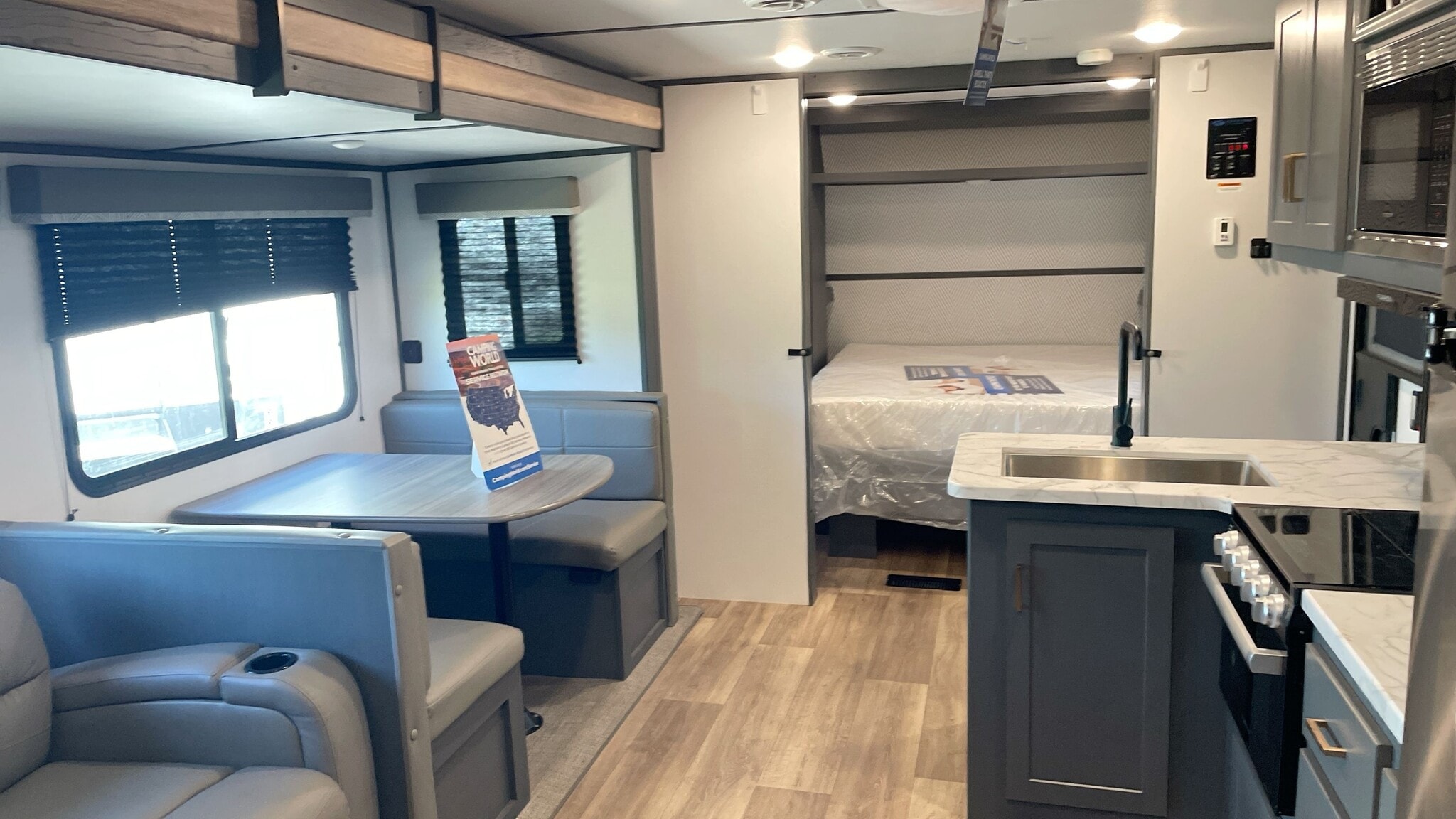 Building Photo - 13691 E Hwy 25