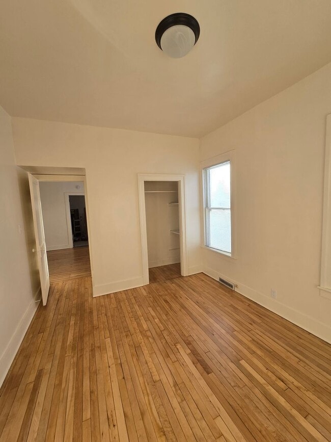 Building Photo - 109 Milwaukee Ave W