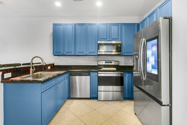 Building Photo - 107 Pond Apple Ln