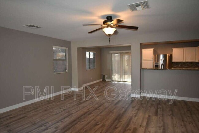 Building Photo - 275 W Santa Gertrudis Trail