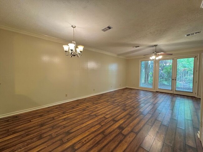 Building Photo - 3522 Wyatt Ln