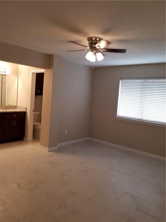 Building Photo - 11601 Hidden Quail Dr