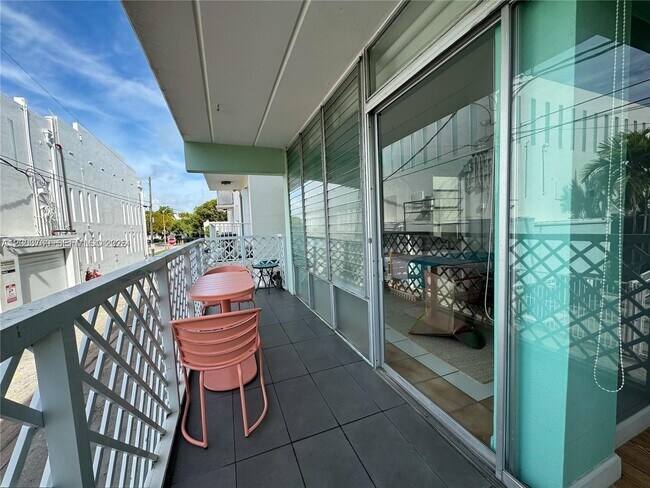 Building Photo - 1400 Pennsylvania Ave