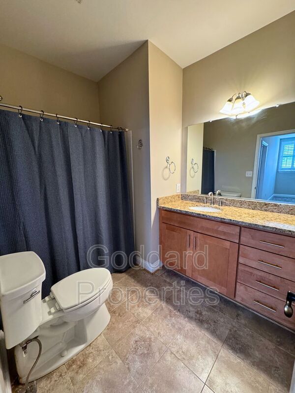 Building Photo - 8725 Grape Arbor Way