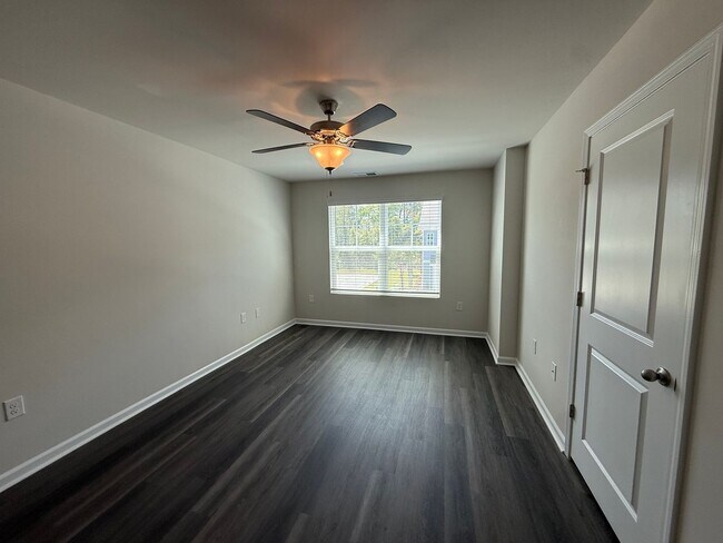 Building Photo - Conway - 3 Bedroom / 2 Bathroom Townhome