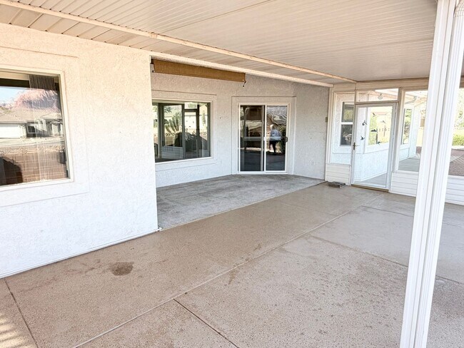 Building Photo - Snow Canyon Views!