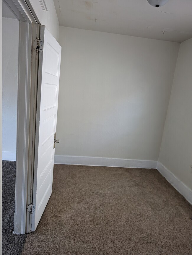 Main floor bedroom 3 - 830 Y St