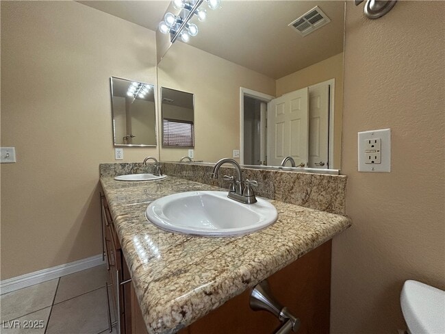 Building Photo - 9551 Green Spruce St