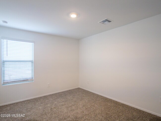 Building Photo - 12011 E Patricia Ann Dr
