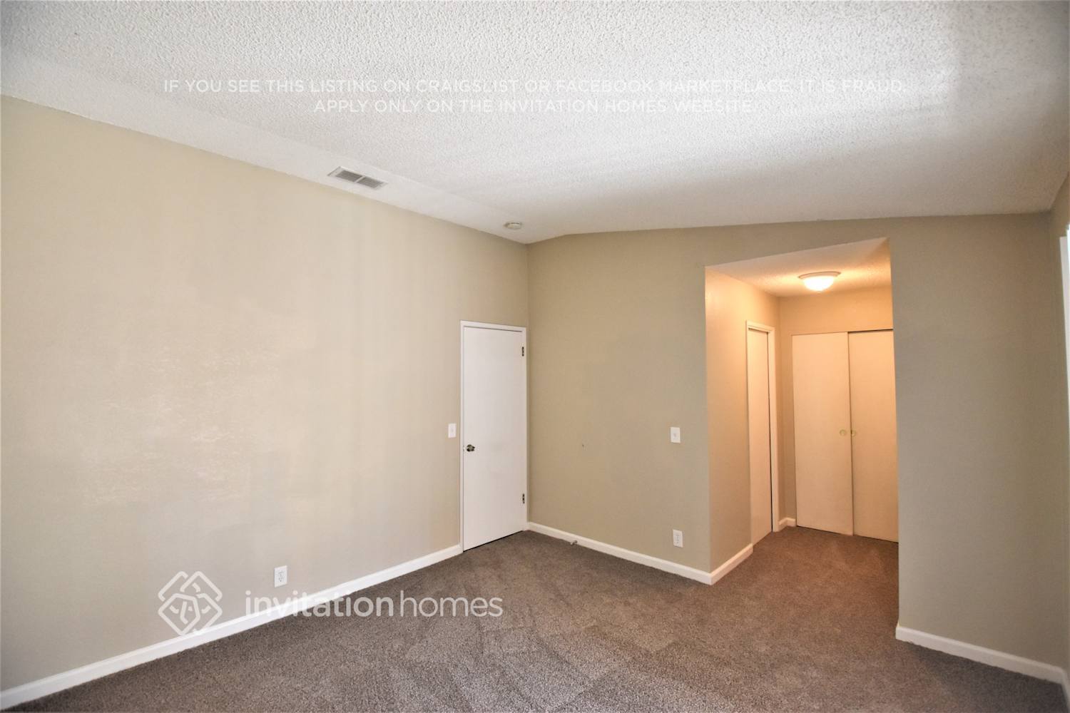 Building Photo - 7632 Harmony Oaks Way