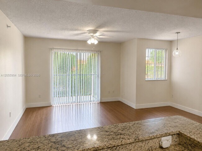 Building Photo - 4195 N Haverhill Rd