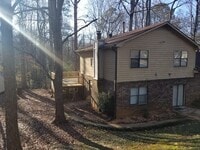Building Photo - 1021 Sourwood Ct