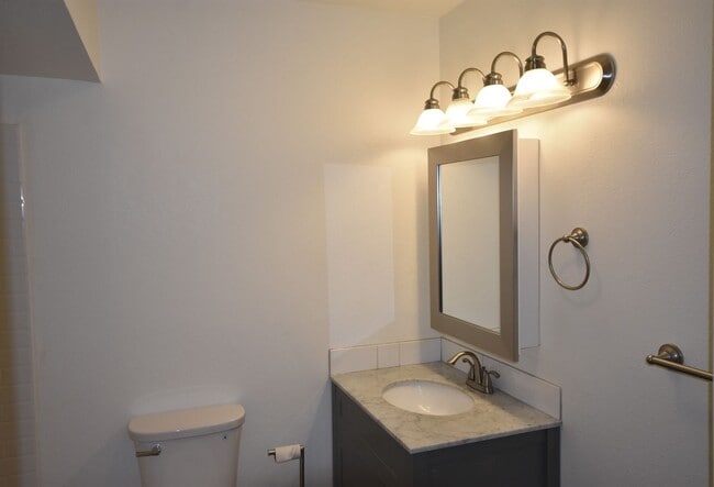 Building Photo - 7597 Orange Dr