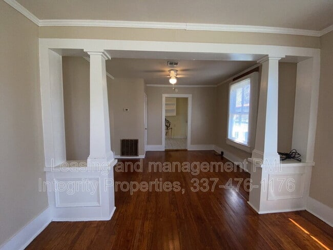 Building Photo - 218 Royal St