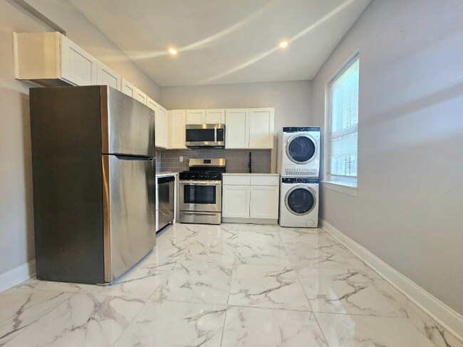 Building Photo - 1 Dewitt Rd