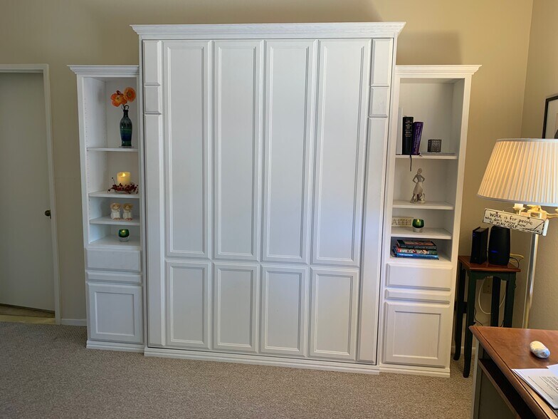 Building Photo - 28964 Desert Princess Dr