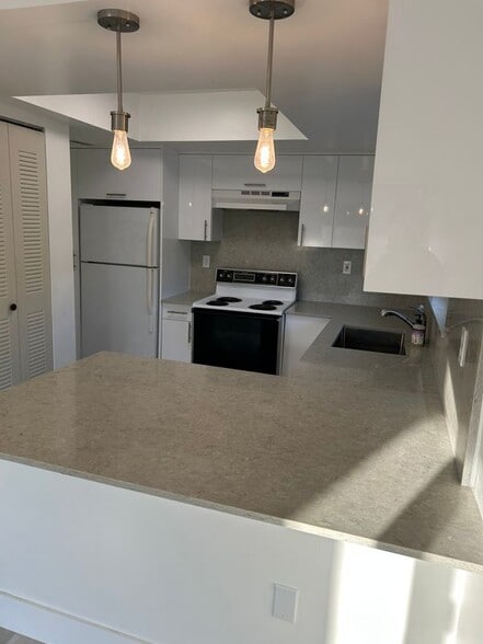 Building Photo - 11163 NW 7th St