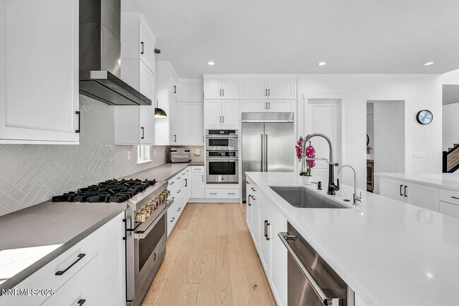 Building Photo - 5445 Side Saddle Trail