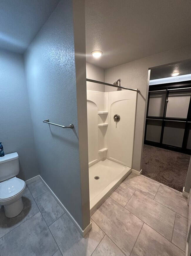 Building Photo - Beautiful 4 Bedroom House in Ault!