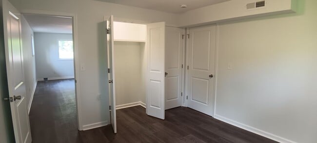 Building Photo - Christiansburg, 2 BR / 1 BA, Available in Aug 14th