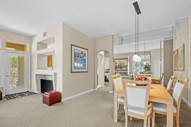 Building Photo - 78871 Edgebrook Ln