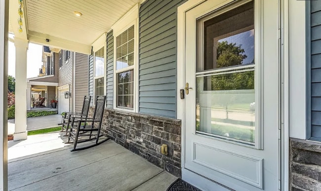Building Photo - Charming 4 beds 5 baths in Brunswick!