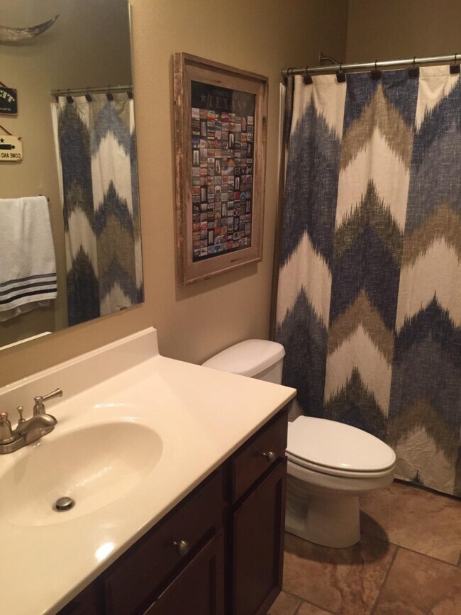 Building Photo - 6550 85th St