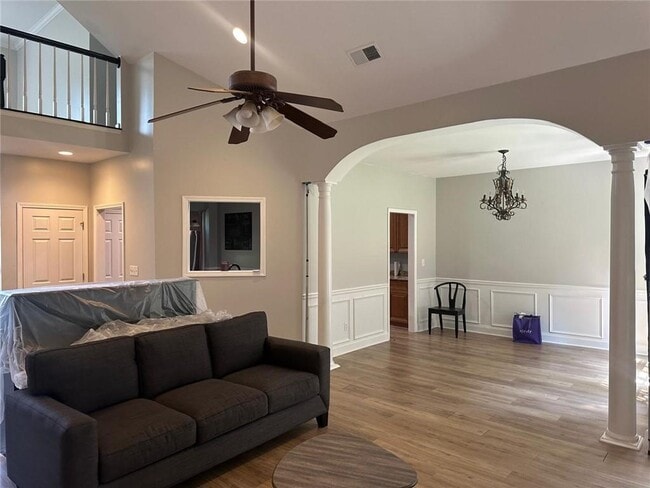 Building Photo - 1702 Stonegate Way SW