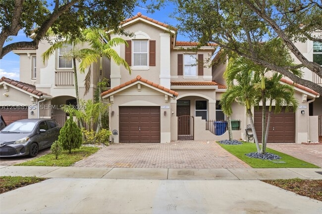 Building Photo - 15411 SW 9th Way