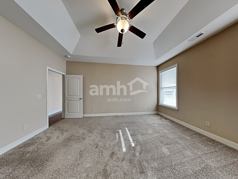 Building Photo - 259 Applehill Way