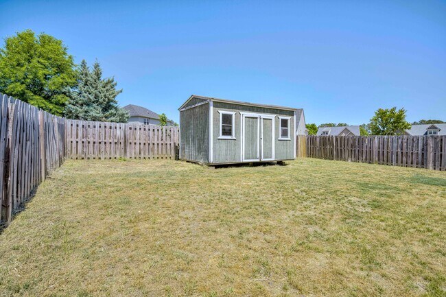 Building Photo - 635 Shipley Ave