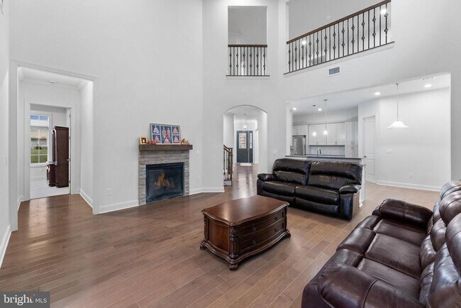 Building Photo - 105 Samjan Cir