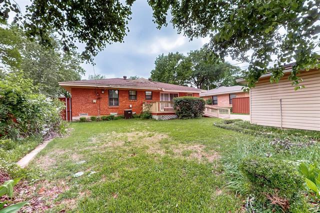 Building Photo - 7305 Lehigh Dr