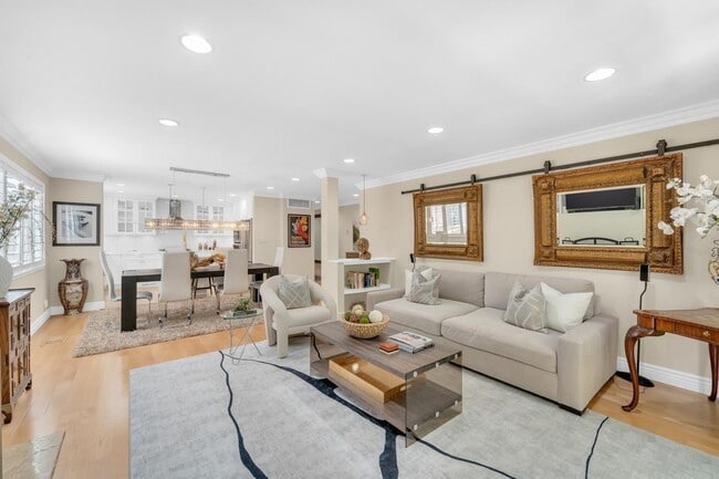 Building Photo - 600 Pennsylvania Ave