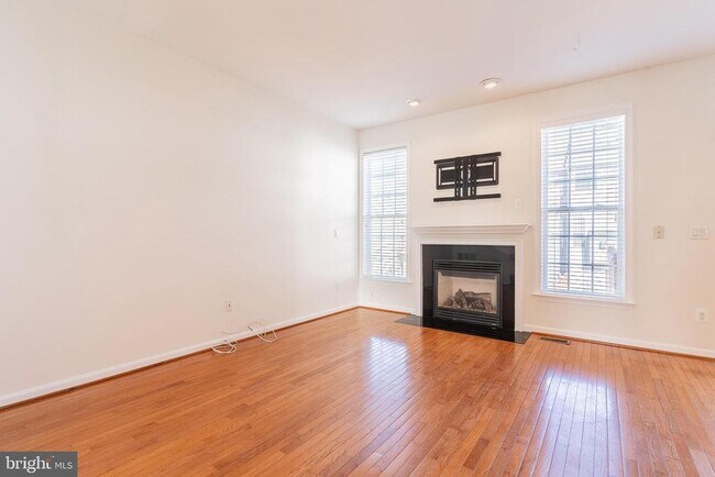 Building Photo - 15675 William Bayliss Ct