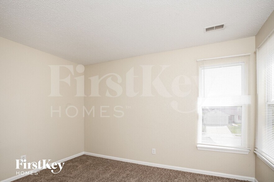 Building Photo - 1412 Egret Ln