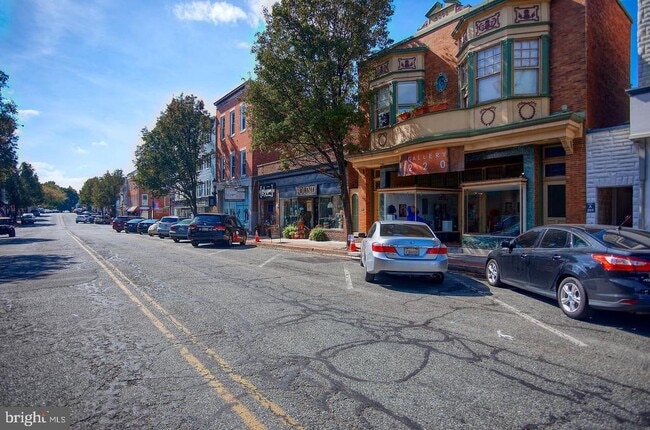 Building Photo - 314 N Stokes St