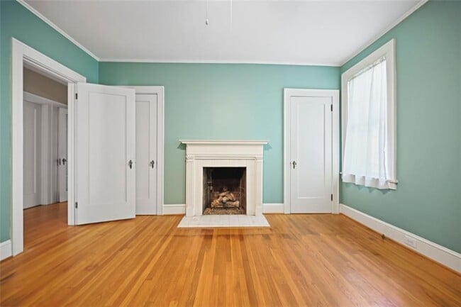 Building Photo - 60 26th St NW