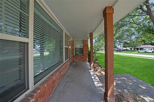 Building Photo - 302 Easton Rd