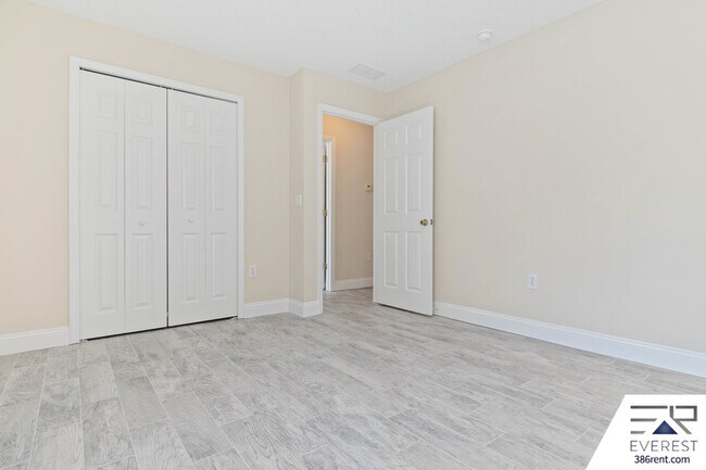 Building Photo - 96 Whispering Pine Dr