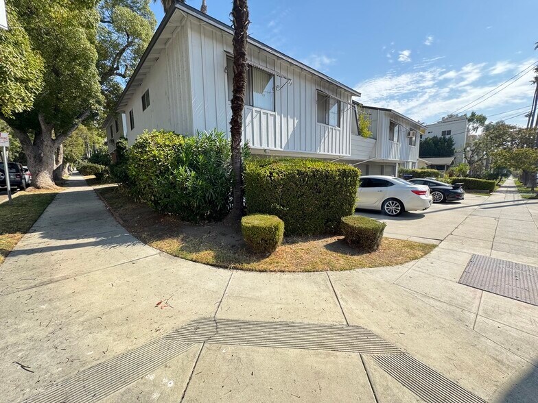 Building Photo - 1152 Ruberta Ave