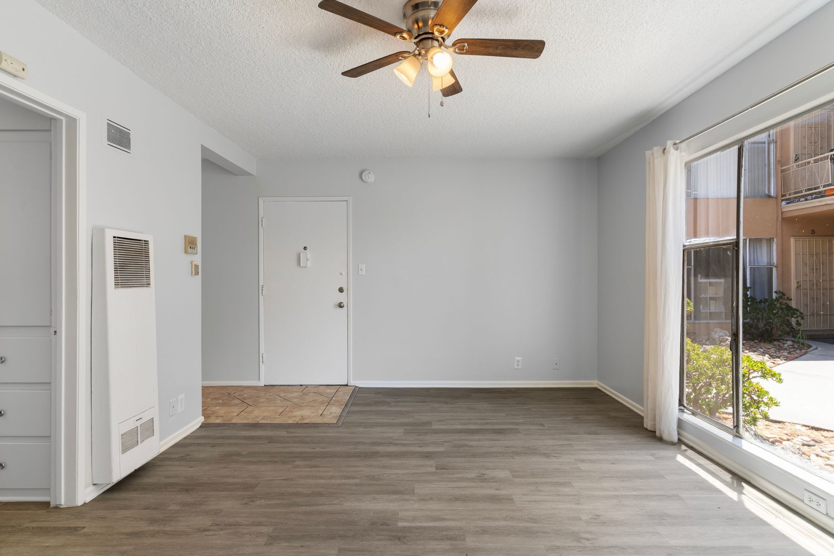 Building Photo - 3888 Potomac Ave