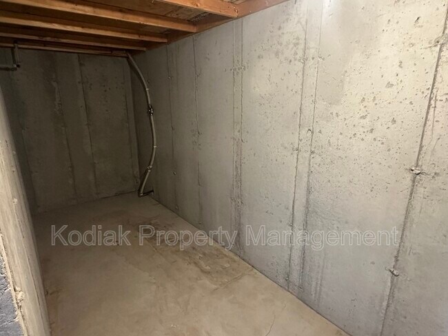 Building Photo - 1028 E Bigelow Ave