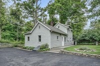 Building Photo - 2 Mine Hill Rd