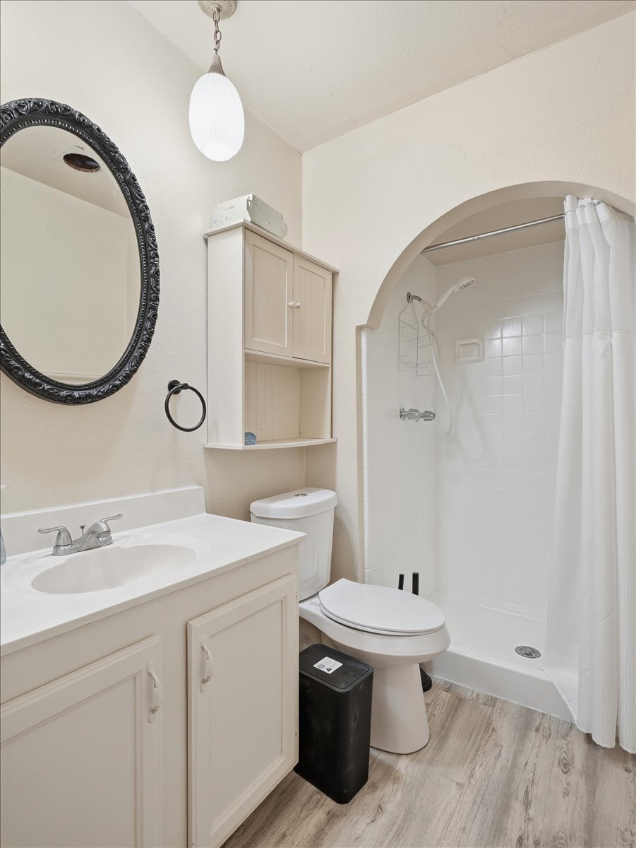 Building Photo - 5614 Christie Ln