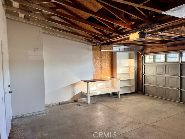 Building Photo - 4238 Brookside Dr
