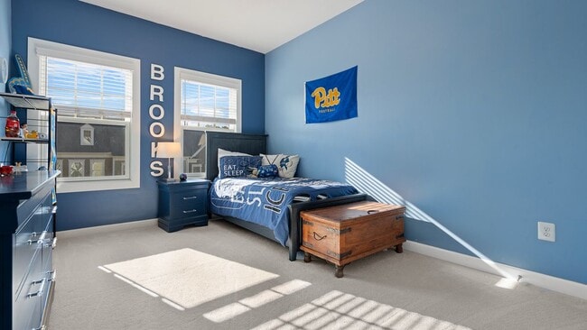 Building Photo - 337 Osona Ln