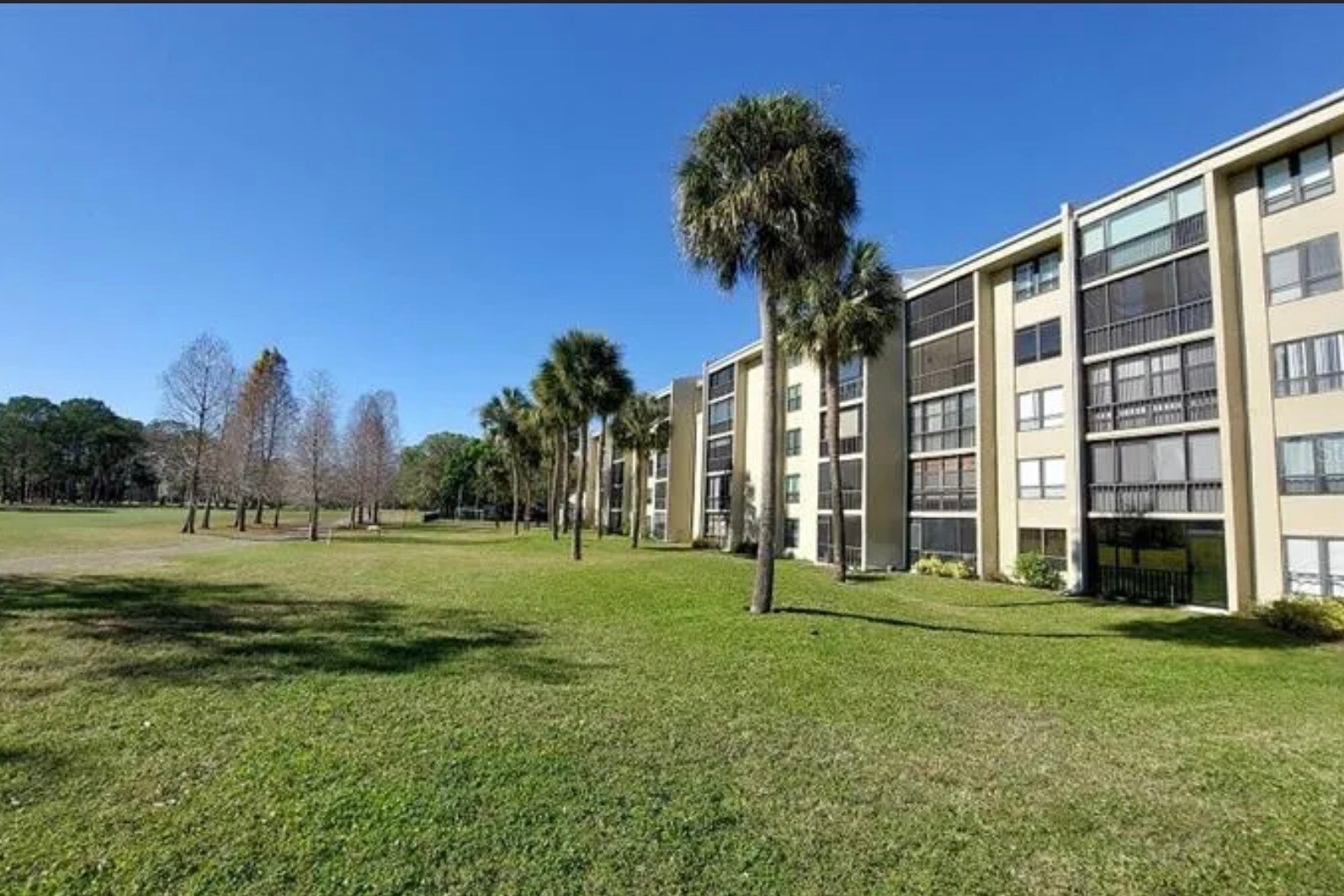 Building Photo - 13618 Greenfield Dr