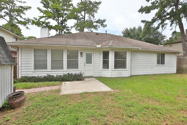 Building Photo - 14215 Cypress Valley Dr