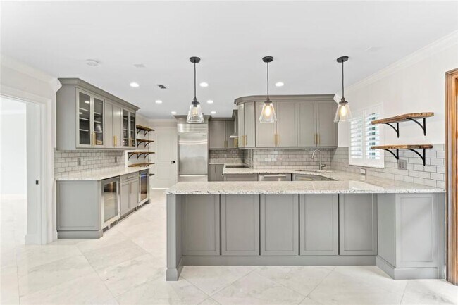 Building Photo - 3 bedroom in LIghthouse point FL 33064